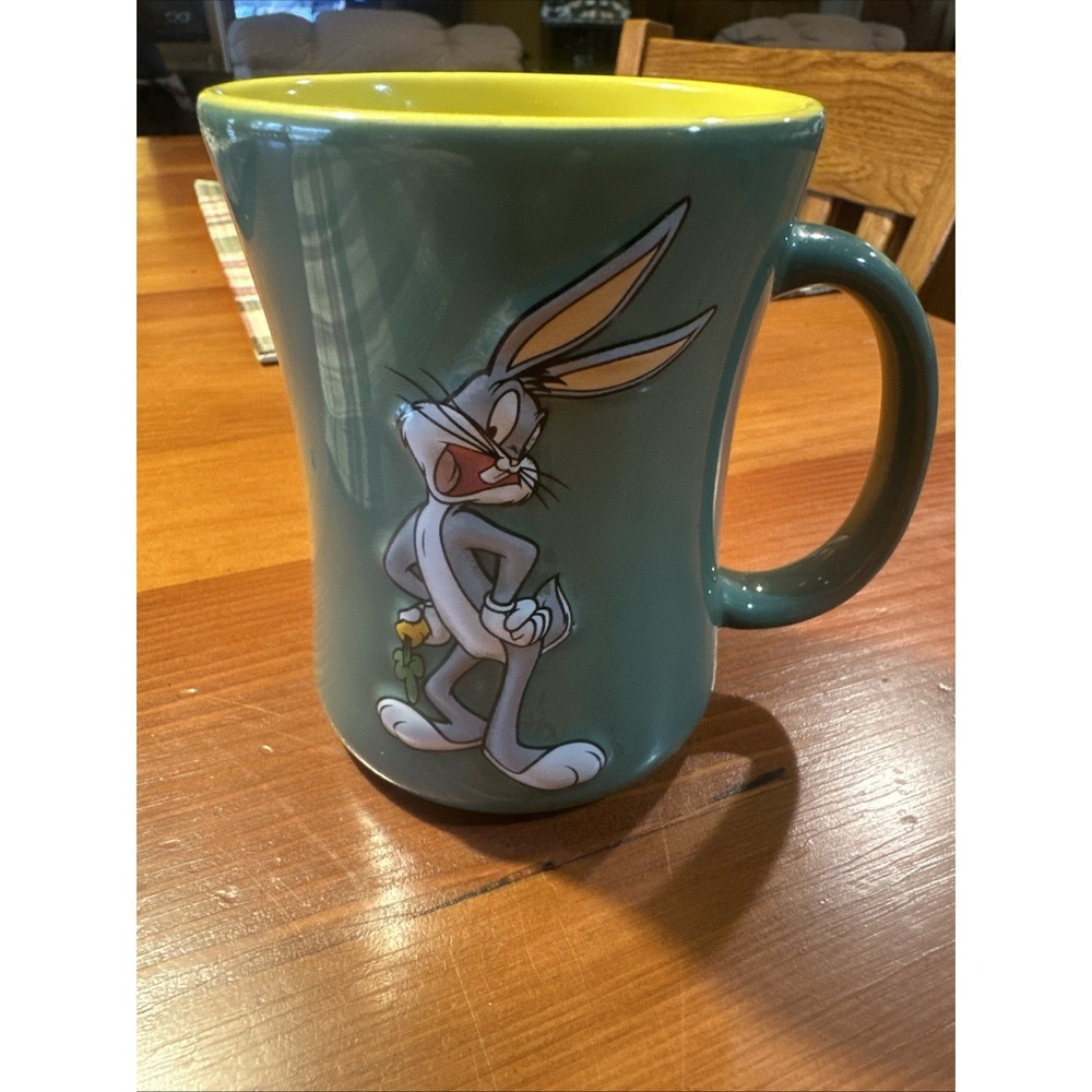 Bugs Bunny Looney Tunes Xpres Coffee Mug Cup 3D‎ Embossed Collectible